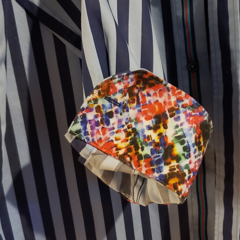 Bugatchi mens casual shirt, like new, excellent co